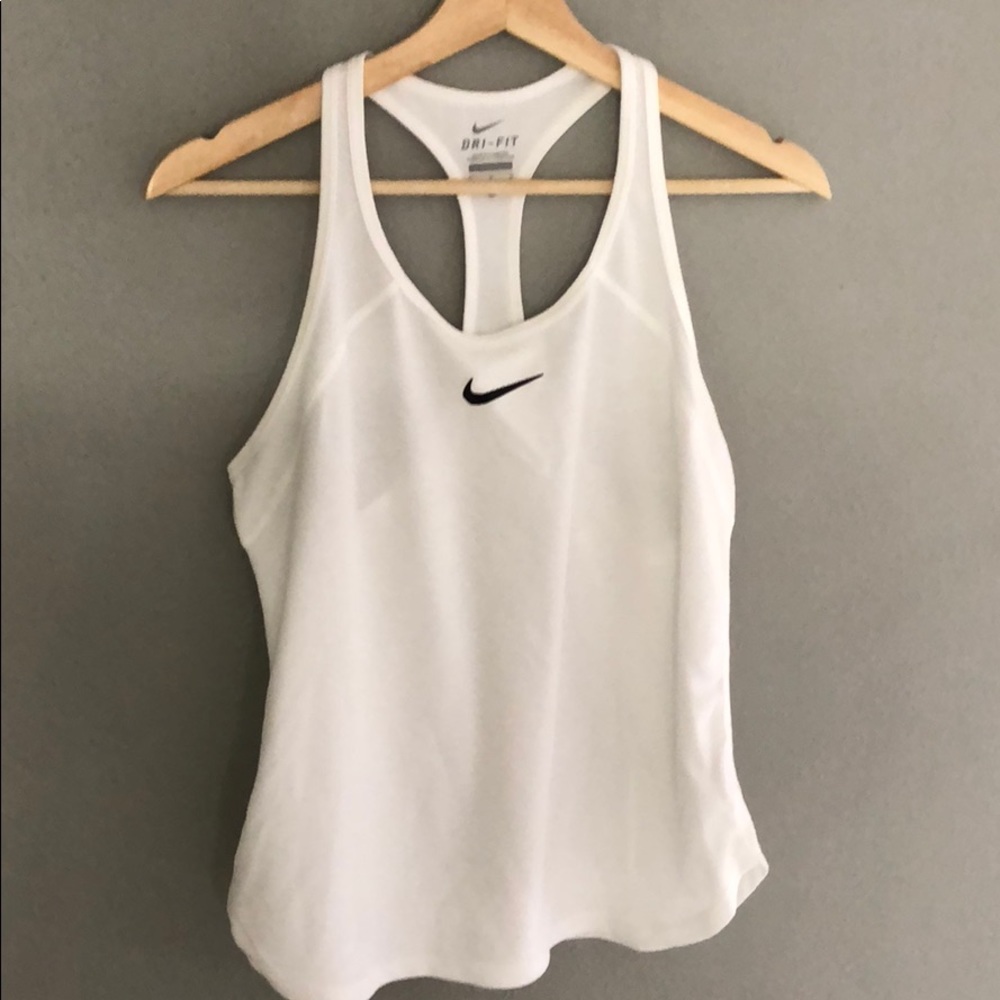 Nike tank
